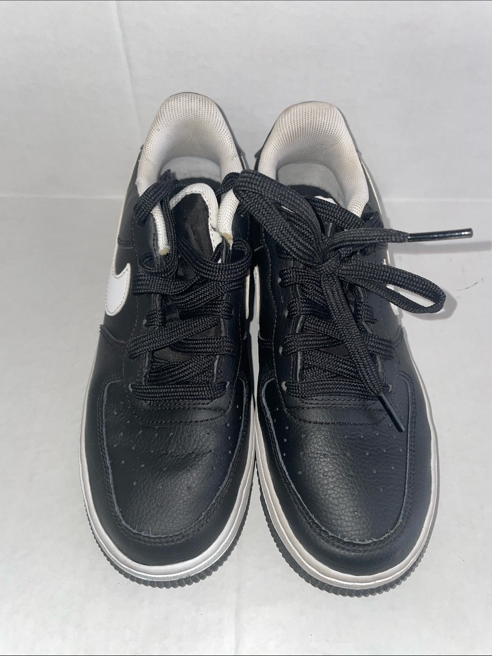 Nike Kids Black and White Low-Top Sneakers